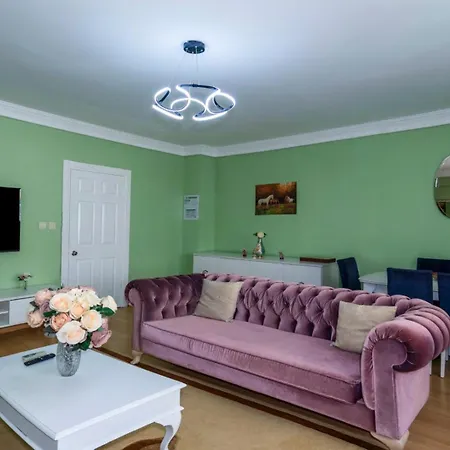 Sehir Manzarali Ferah *